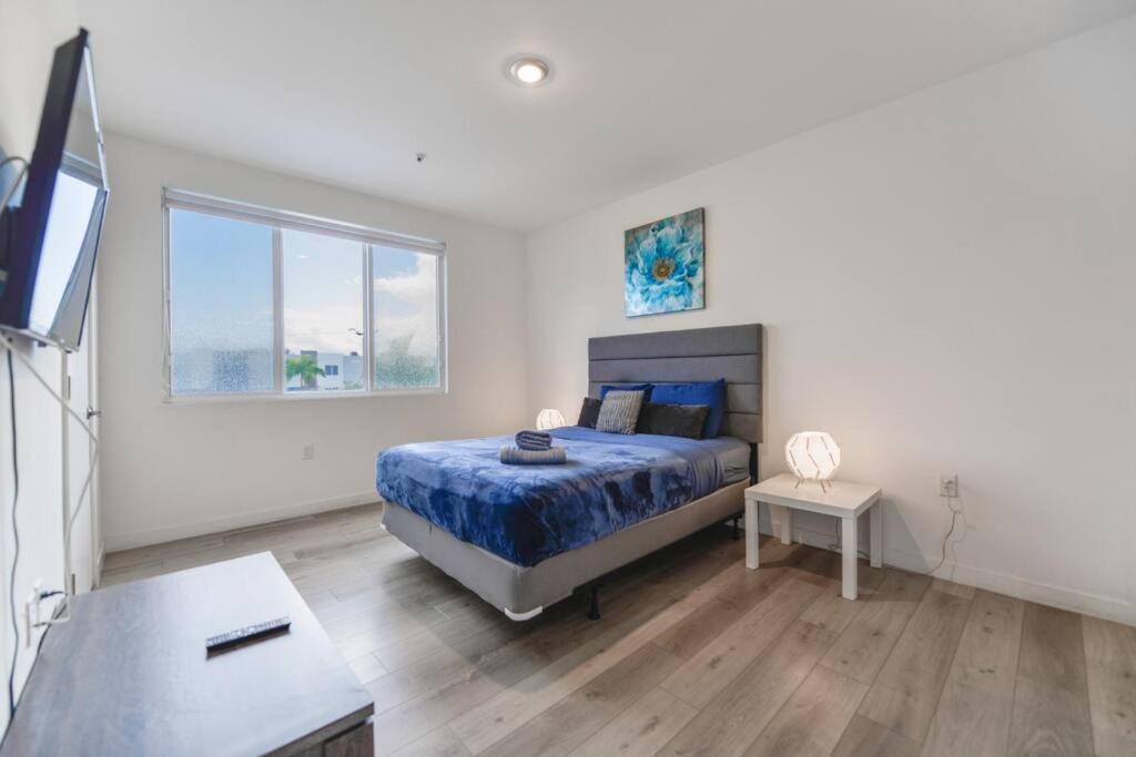 Fantastic Townhouse 15Minutes From The Beach Miami Exteriör bild