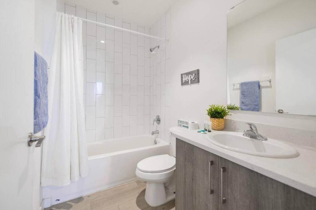 Fantastic Townhouse 15Minutes From The Beach Miami Exteriör bild